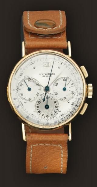 UNIVERSAL GENEVE «COMPAX» Montre chronographe en or, cadran doré légèrement tâché...