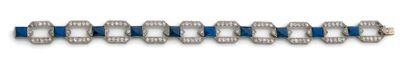 null Bracelet articulé en or gris (750), formé de maillons octogonaux évidés ornés...