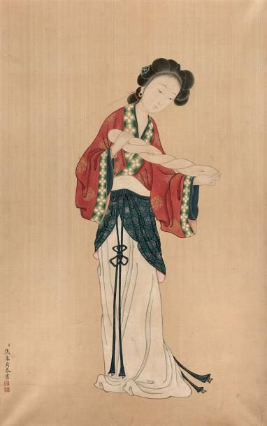 CHINE - XIXe siècle 
Jeune femme tenant un tissu torsadé.
Encre polychrome sur soie.
Signature...