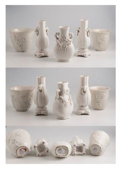 CHINE 

Cinq pièces en porcelaine blanche des XIXème-XXème siècles :

- Trois pièces...