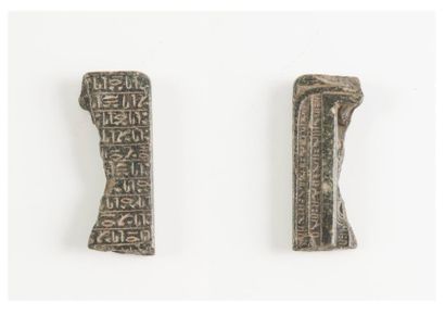 EGYPTE 

Fragment en pierre noire d'une stèle miniature d'Horus sur les crocodiles.

Epoque...