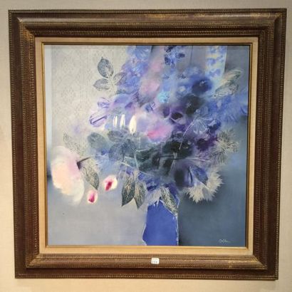 Jean-Jacques BALITRAN (1930) 

Bouquet de fleurs bleu et mauve. 

Huile sur toile....
