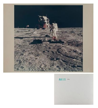 null NASA, Apollo 11

Buzz Aldrin manipulant le sismographe lunaire, juillet 1969....