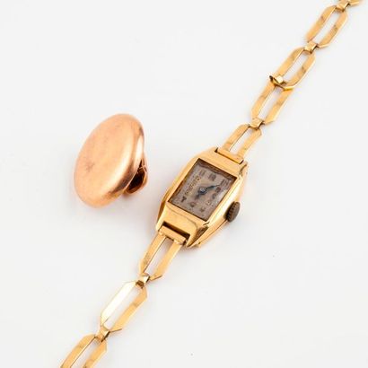 null Montre bracelet de dame en or jaune (750). 

Boîtier hexagonal. 

Cadran fond...