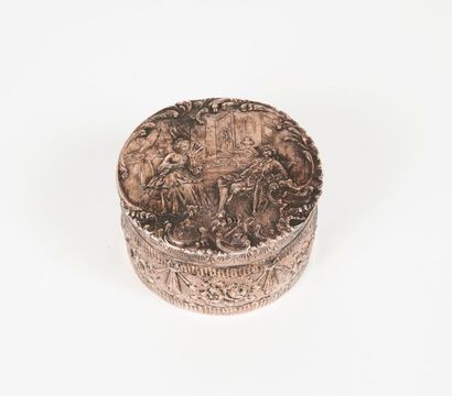 Boîte circulaire en argent (min. 800) à décor...