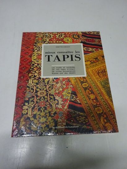 GIRAUD, Odette 

Mieux connaître les tapis, les motifs et symboles de 160 tapis d'Orient...