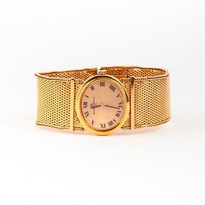 BAUME & MERCIER Montre bracelet de dame en or jaune (750). Boîtier ovale, cadran...