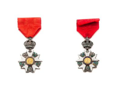 France Ordre de la Légion d'Honneur.  Etoile de chevalier en argent ( min. 800),...
