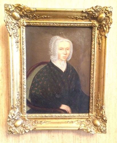 Ecole du XIXème siècle 

Portrait de femme assise au bonnet.

Huile sur toile.

Non...