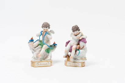 MEISSEN, XXème siècle 

Deux amours. 

Deux tirages en porcelaine à décor polychrome.

Marqués...
