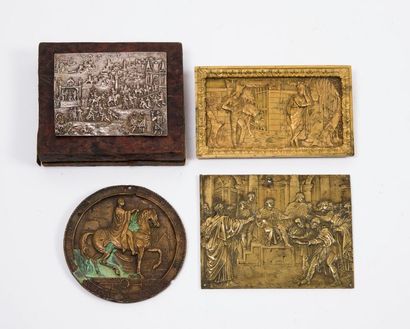 null Quatre plaques en bronze, dont une argentée, du XIXème siècle :

- Saint Paul...