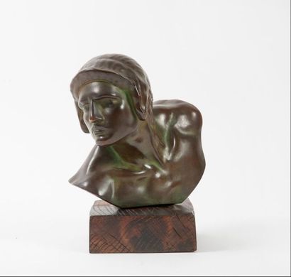 Constant ROUX (1865-1929) 

Buste de gladiateur. 

Epreuve d'édition en bronze à...