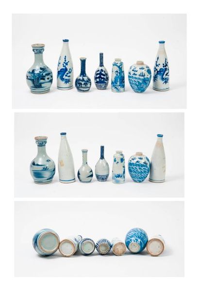 CHINE, XIXème-XXème siècle 

Ensemble de 7 vases de différentes formes, en porcelaine...