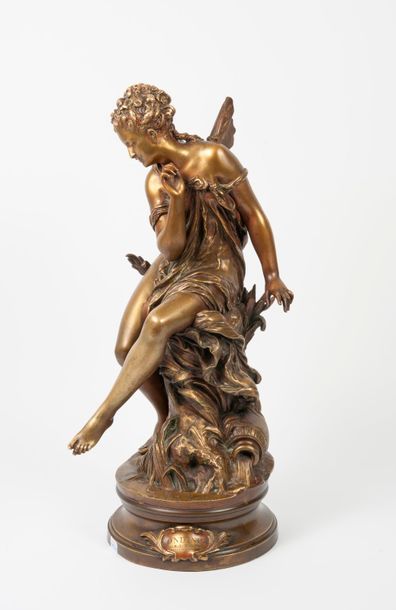 D'après Mathurin MOREAU (1822-1912) 

Ondine. 

Epreuve en bronze à patine dorée...