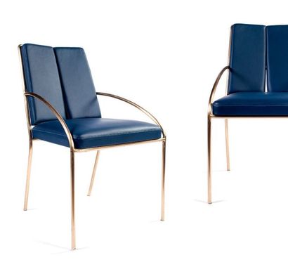 FORMONT Thomas (né en 1983) Blue Brass, 2017.
Paire de fauteuils à structure entre...
