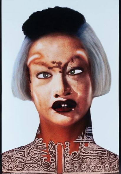 ORLAN (1947) Refiguration/Self-Hybridation n°18.
Cibachrome en couleurs.
Tirage signé...