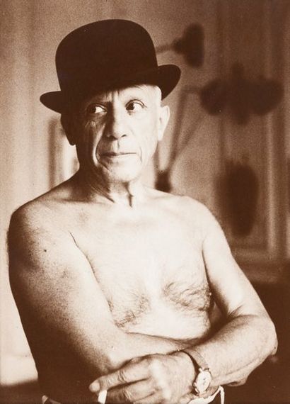 JACQUES-HENRI LARTIGUE (1894-1986) Picasso, 1955.
Impression en noir et blanc d'une...