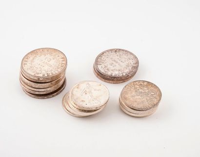 null FRANCE

Lot de pièces en argent comprenant :

- 11pièces de 100 francs.

- 10...