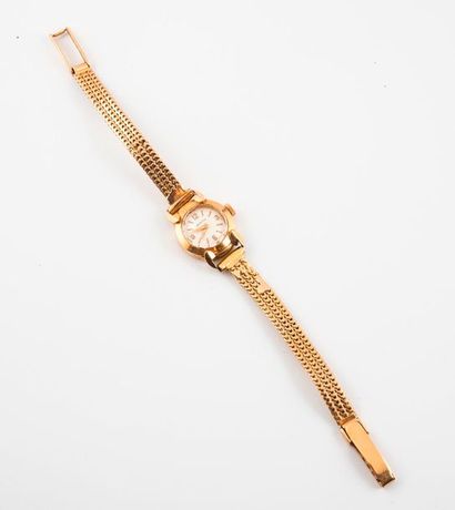 ZENITH 

Montre bracelet de dame en or jaune (750). 

Boîtier rond. 

Cadran à fond...