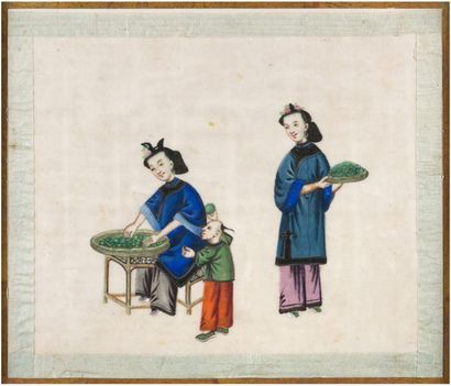 CHINE, Canton - Vers 1900 
Two gouaches on rice paper, young women, children and...