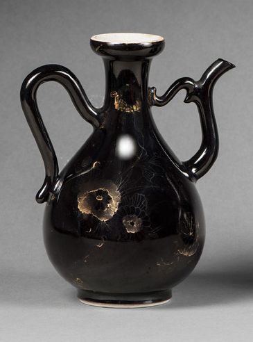 CHINE - Epoque QIANLONG (1736 - 1795) 
Two pair of black enameled porcelain pourers...