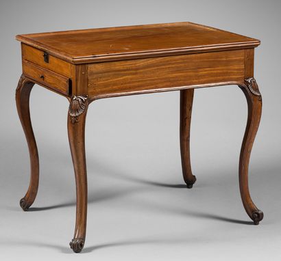 null SMALL TRICTRAC TABLE in mahogany, supported by four legs strongly arched and...