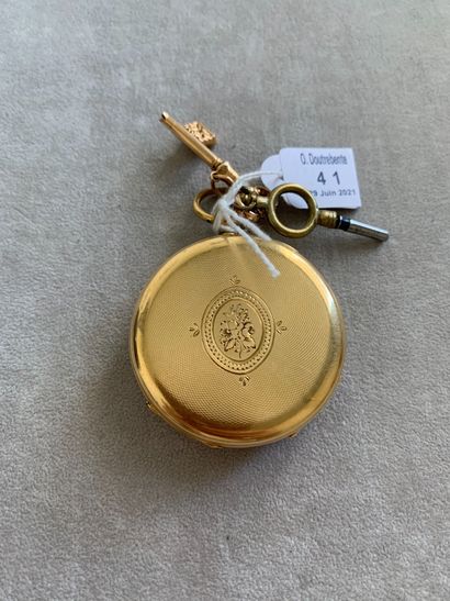 null Pocket watch with key with winding by the bottom in yellow gold 750 thousandths...