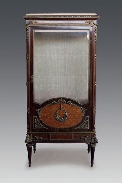 null Marquetry display case, opening with one door, decorated with bottomless cubes,...