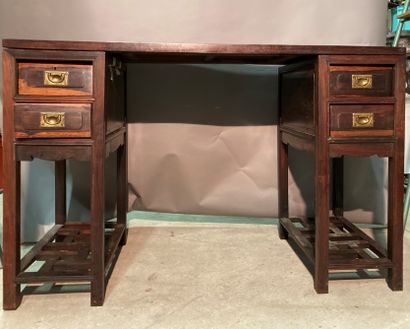 null Desk with exotic wood boxes opening with four drawers. Oriental work.