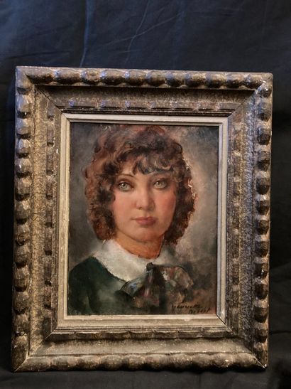 null Georgette NIVERT

Portrait of a woman

Oil on canvas signed lower right. 

35...