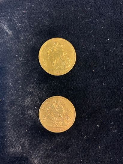 null Deux pièces d'or de souverains.

(usures)

Poids: 15.79 gr.