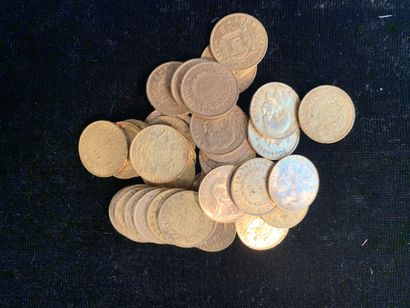 null Lot de quarante pièces d'or de vingt francs ( 4 Cérès, 6 coqs, 14 Barbiche,...
