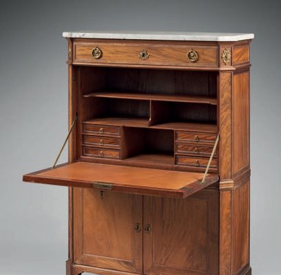 null Moulded mahogany writing desk with flap, opening to a drawer, two leaves and...