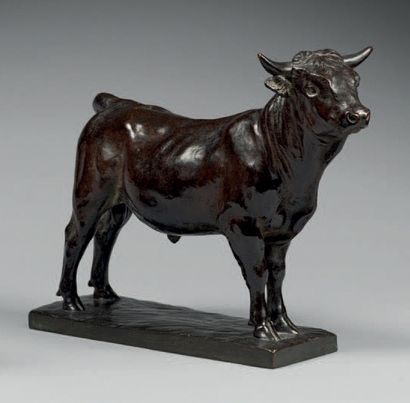 null Brown patina bronze figure of a bull, signed Henri Valette 1911 and A.
Bingen...