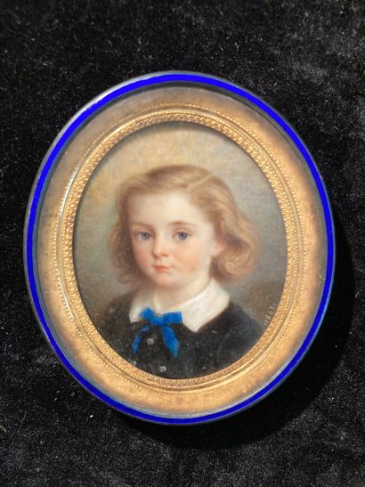 ECOLE FRANCAISE Seconde Moitié du XIXe siècle Portrait de jeune garçon aux cheveux...