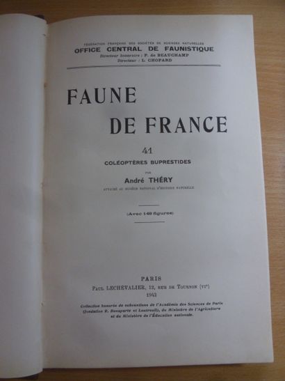 null Faune de France, 41 coléoptères buprestidés
André Théry, 221 pages, 1942