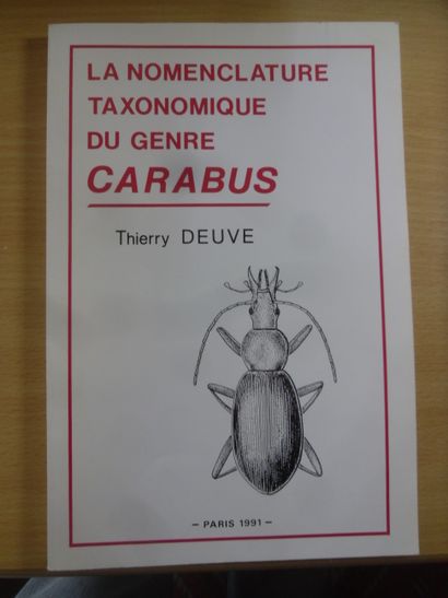 null Un lot de 3 ouvrages :
-	Tableaux analytiques des coléoptères de la faune franco-rhénane,...