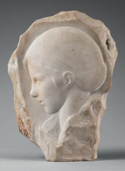 GENNARELLI Amadéo (1881-1943) Profil de jeune fille
Sculpture en marbre.
Signée.
Dimensions:...