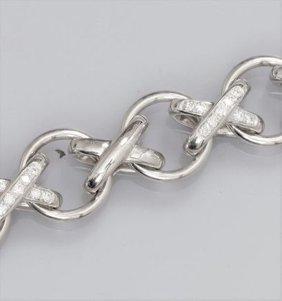 CHAUMET CHAUMET, Bracelet souple en or gris 750°/00 (18K) , à maillons ronds et liens...