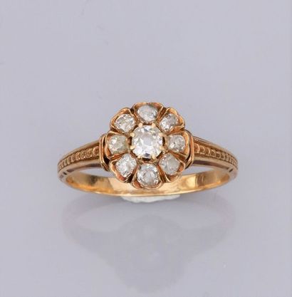 null Bague fleur en or jaune 750°/00 (18K) , sertie de diamants taille ancienne,...