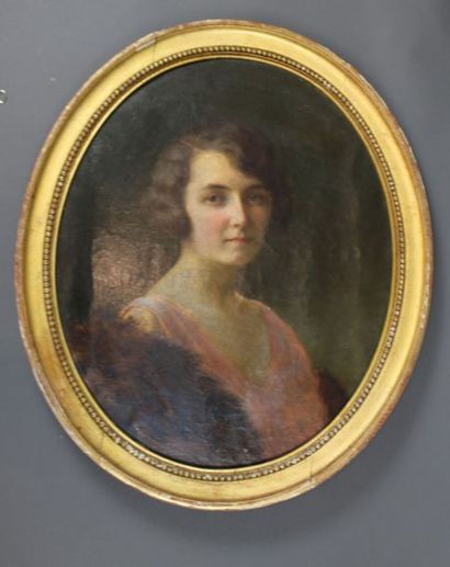 null Atelier DELAHOGUE. Alexis (1867-1953) – Eugène (1867-1934) : «Portrait de femme...