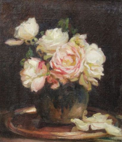null DUPUY Paul Michel (1869-1949) : «Vase de roses». Huile sur toile rentoilée à...