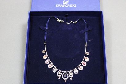 null SWAROVSKI

Necklace, colored stones, in its box