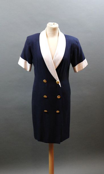 null Lot of 3 dresses including 1 Givenchy, navy and white, 1 TORRENTE Haute boutique,...