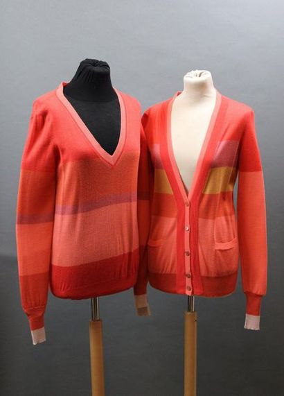 null CLHOE

Two pieces : 1 V-shape sweater, T.L and 1 coral striped vest, T.M in...