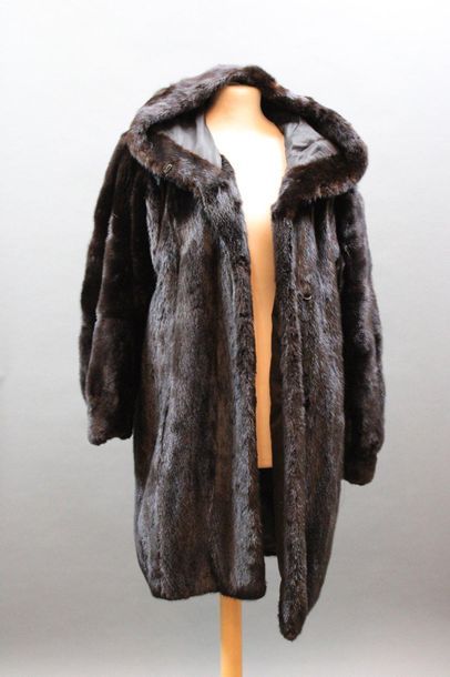 null Hooded mink coat Dar, T.44 approx.