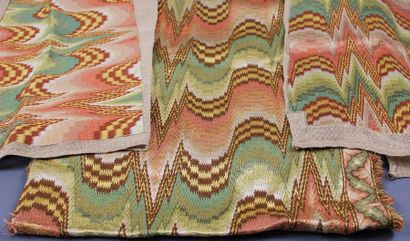 null Lot of 5 elements of seat tapestries, a pair of window slopes and its valance...