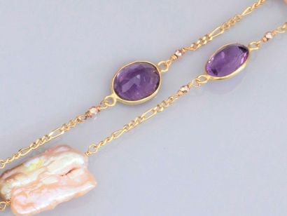 null Long necklace in 925 vermeil, set with flat baroque pink cultured pearls and...