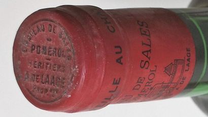 null 1 bouteille CHÂTEAU de SALES - Pomerol 1983
Etiquette déchirée.