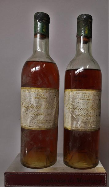 null 2 bouteilles CHÂTEAU GILETTE Demi-doux - Sauternes 1954
Etiquettes tachées,...